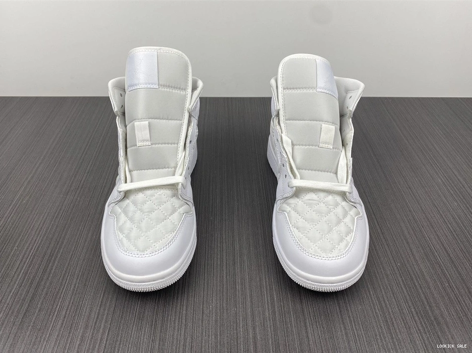 Reps 1 - Quilted (W) Mid Jordan DB6078-100 White 0515